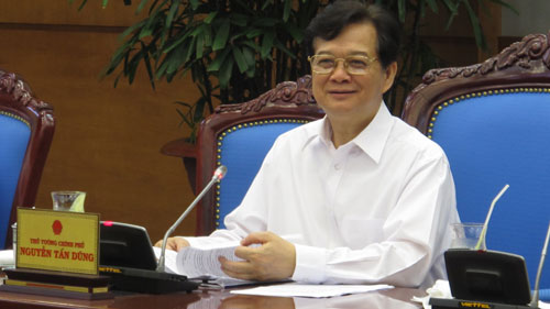 นายกรัฐมนตรีNguyễn Tấn Dũng ตรวจข้อราชการสมาคมนักฏหมายเวียดนาม